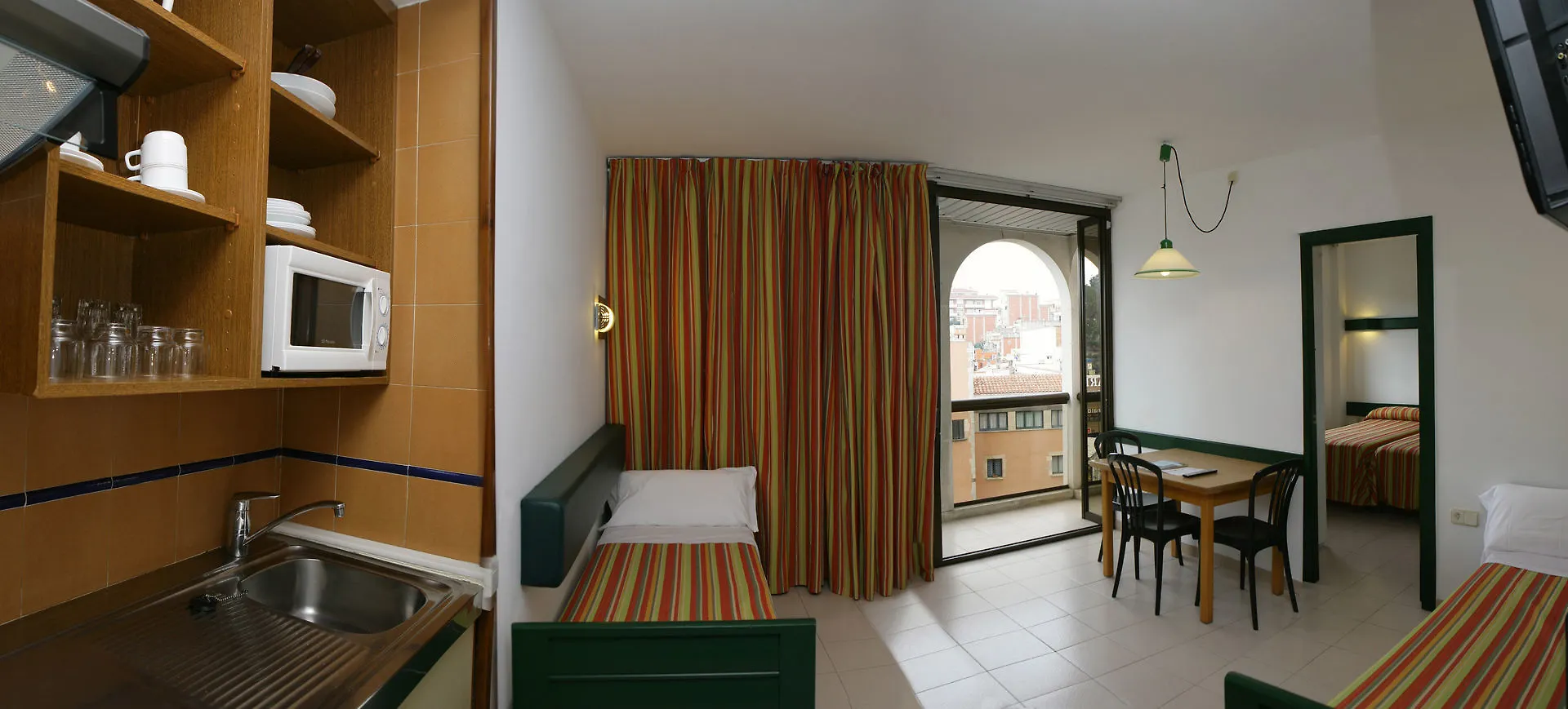 יורט דה מאר Apartamentos Rosanna - Lloret ספרד